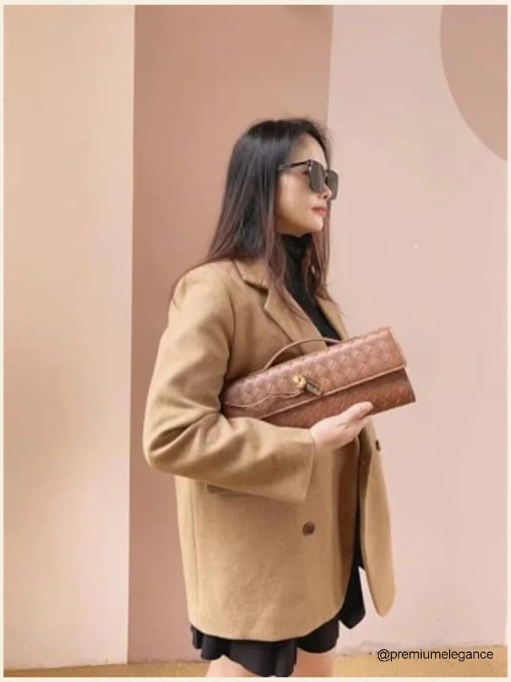 Vegan Leather Crossbody Handbag Convertible Clutch Shoulder Bag with Detachable